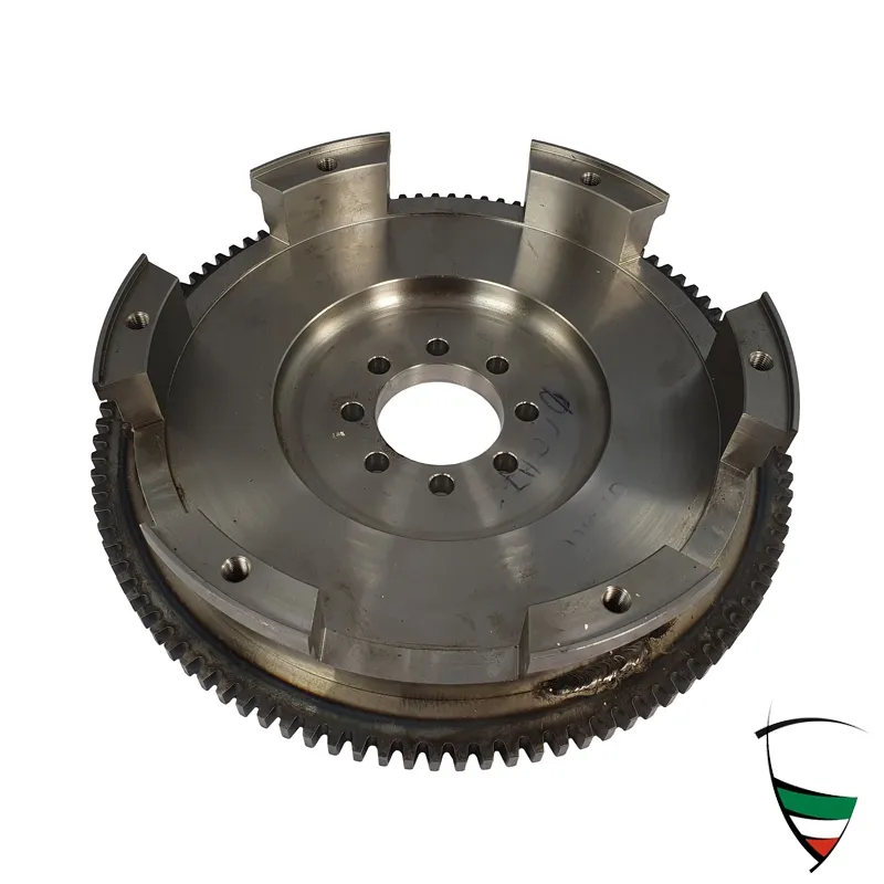 Schwungscheibe, Stahl, 8 Loch, 105 Zähne, gewichstoptimiert 6,25Kg mechanische Kupplung
