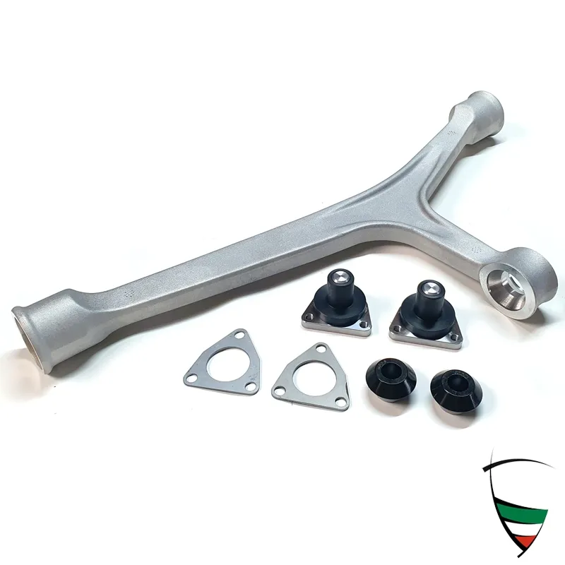 REACTION TRIANGLE ALUMINIUM WITH BUSHES AND RUBBER CONES 3.8 kg LIGHTER