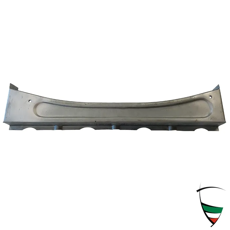 Traverse antérieure Radiateur 63-68