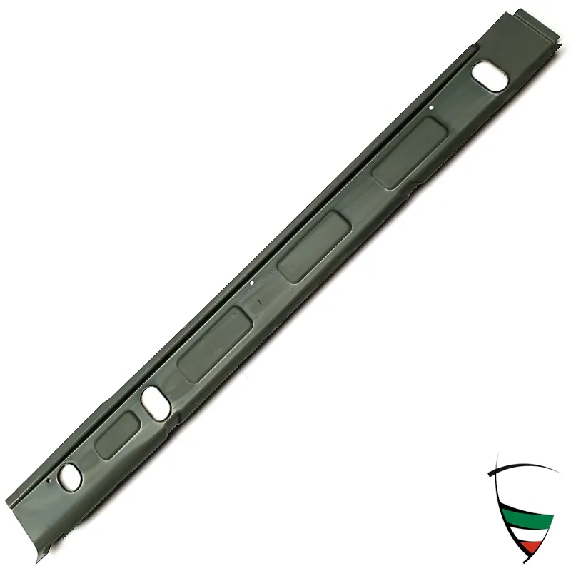 GT MIDDLE SILL left