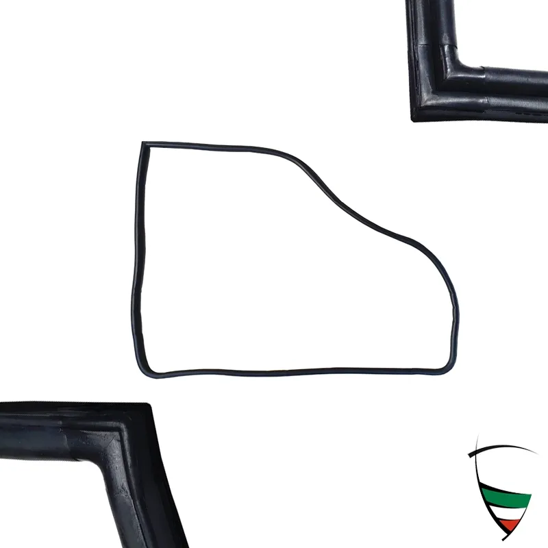 GT DOOR RUBBER SEAL right