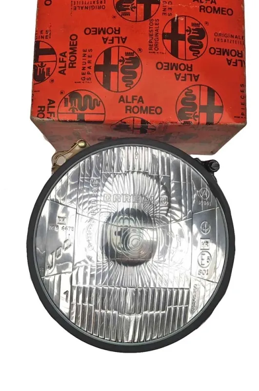 Phare Alfetta Berlina cote droite, Alfetta GTV tous modeles original S.I.E.M.