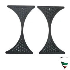 Kühlergrill GTV 1750 zwischen den Scheinwerfern, Satz links/rechts